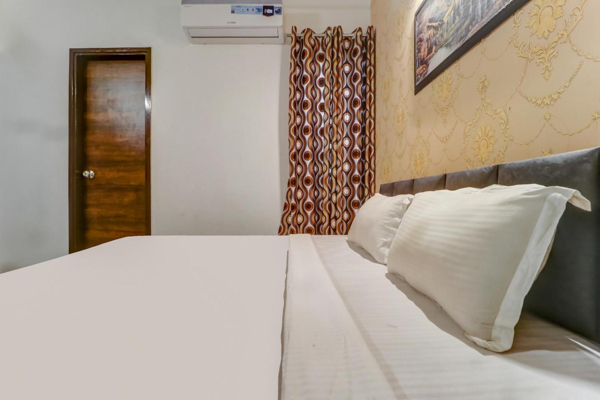 Townhouse Hotel Ludhiana Exterior foto