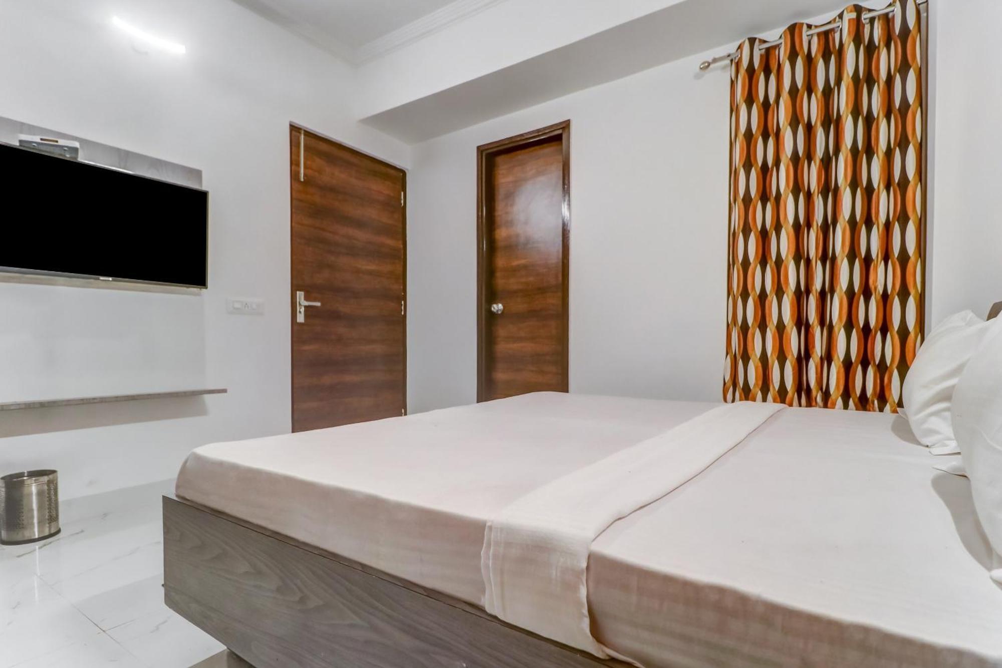 Townhouse Hotel Ludhiana Exterior foto